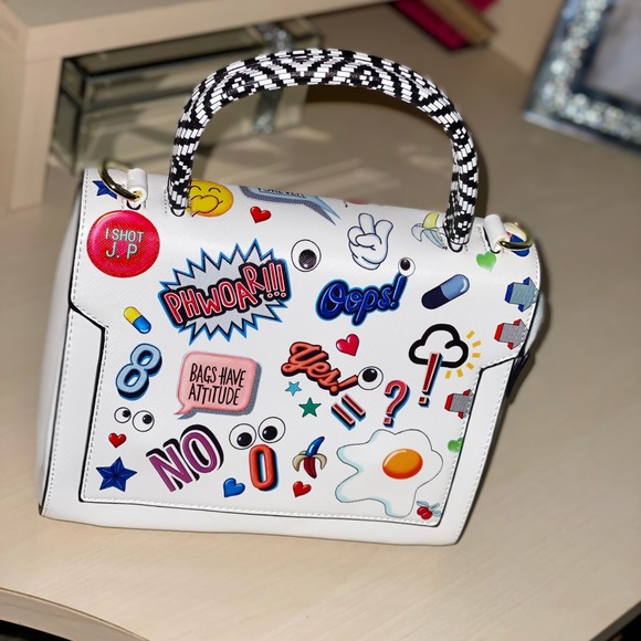 Cute Stylish Purse 💕 - Picture 4 of 5